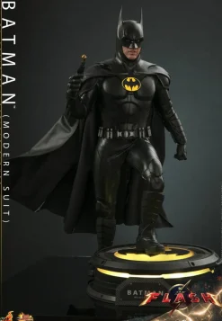 The Flash (2023) - Batman (Modern Suit) 1/6th Scale Hot Toys Action Figure