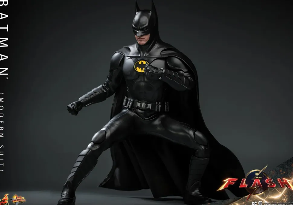 The Flash (2023) - Batman (Modern Suit) 1/6th Scale Hot Toys Action Figure
