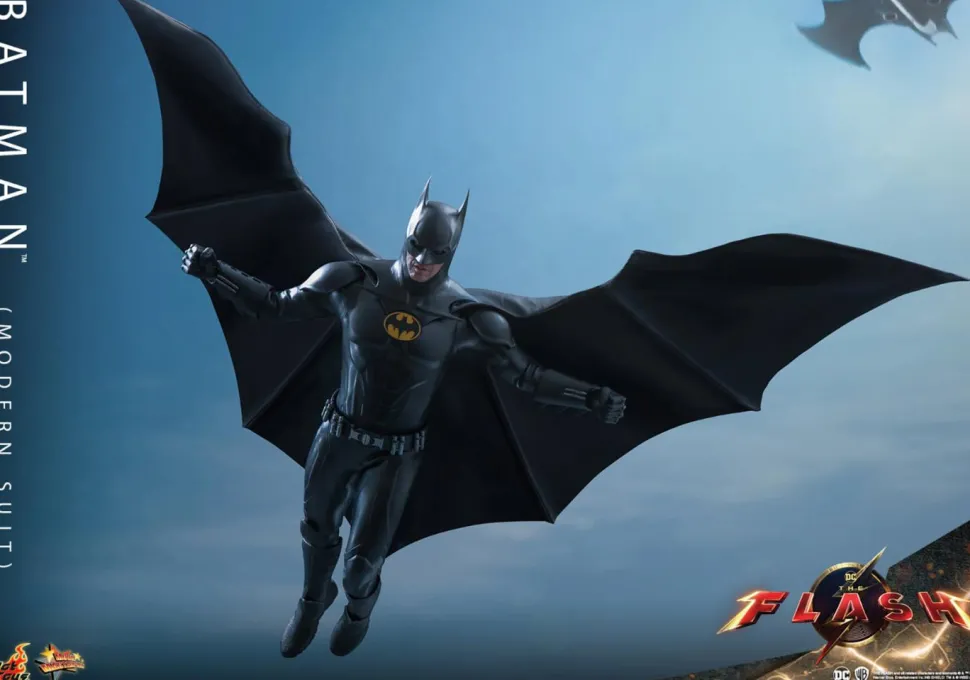 The Flash (2023) - Batman (Modern Suit) 1/6th Scale Hot Toys Action Figure