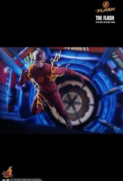 The Flash (2014) - The Flash 1/6th Scale Hot Toys Action Figure