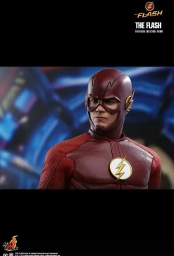 The Flash (2014) - The Flash 1/6th Scale Hot Toys Action Figure