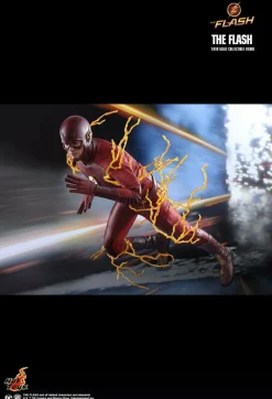 The Flash (2014) - The Flash 1/6th Scale Hot Toys Action Figure