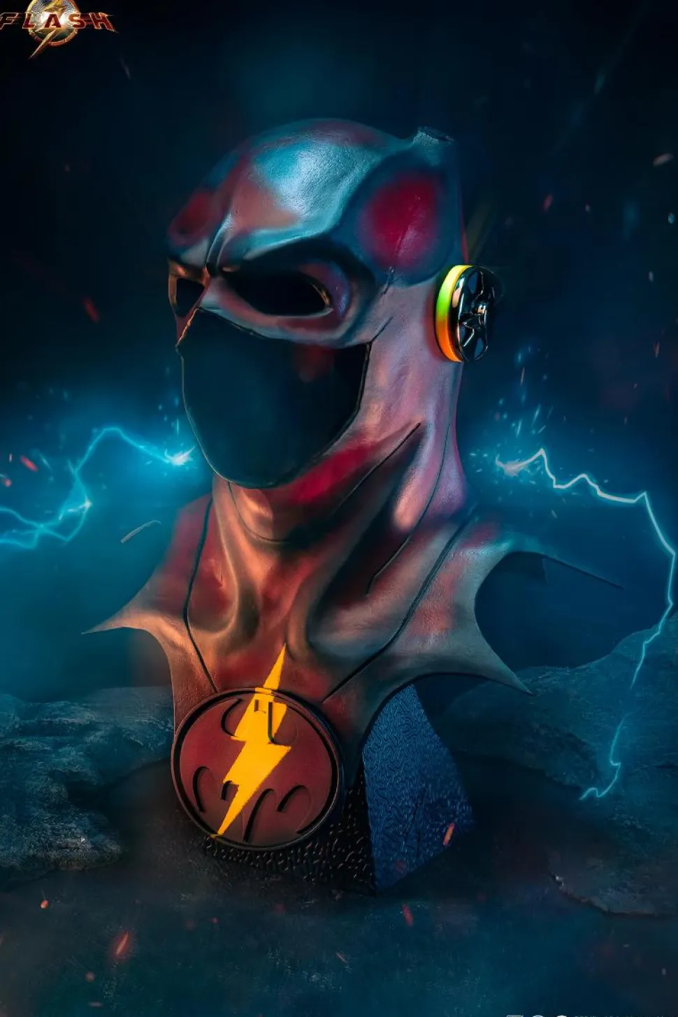 The Flash (2023) - Young Barry Cowl 1:1 Scale Life-Size Replica (Exclusive Edition)