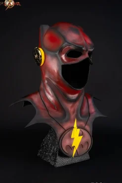 The Flash (2023) - Young Barry Cowl 1:1 Scale Life-Size Replica (Exclusive Edition)
