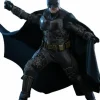 The Flash - Batman 1/6th Scale Hot Toys Action Figure