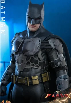 The Flash - Batman 1/6th Scale Hot Toys Action Figure