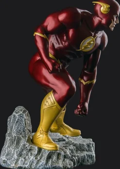 The Flash: The New 52 - The Flash 1/6th Scale Metallic Statue