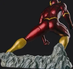 The Flash: The New 52 - The Flash 1/6th Scale Metallic Statue