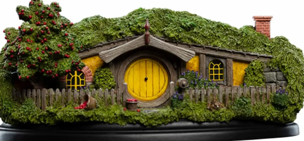The Hobbit - 13 Apple Orchard Hobbit Hole 3" Diorama Statue