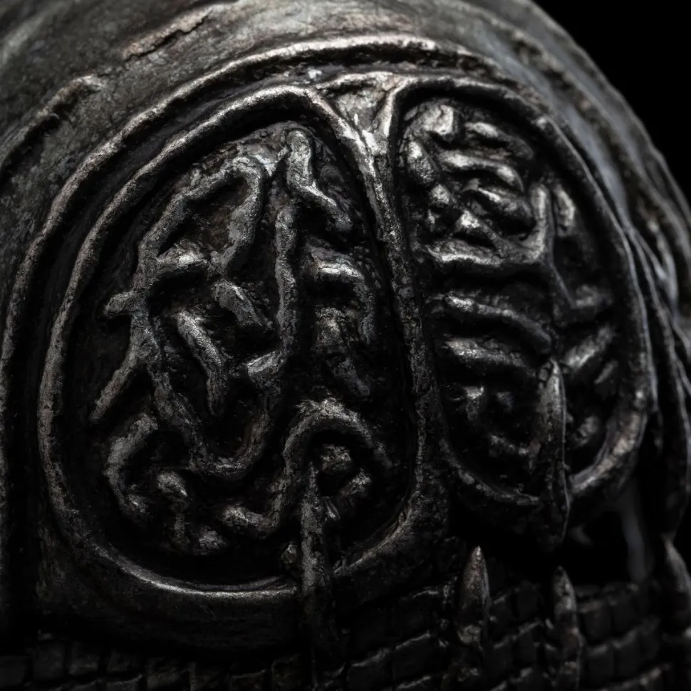 The Hobbit - Helm of the Ringwraith of Rhun 1/4 Scale Replica Statue