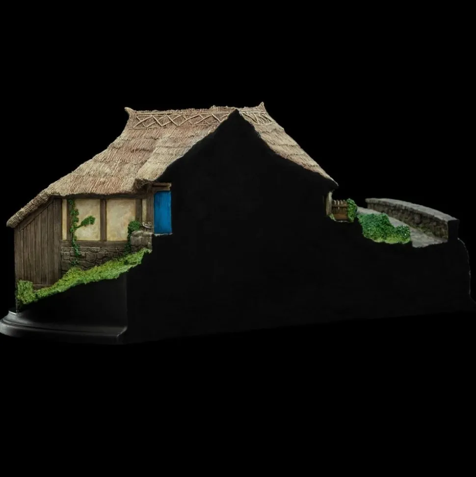 The Hobbit - Hobbiton Mill and Bridge 5" Diorama Statue