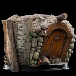 The Hobbit - Radagast in Rhosgobel 1/6th Scale Diorama Statue