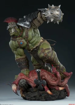 The Incredible Hulk - Gladiator Hulk 26” Maquette Statue