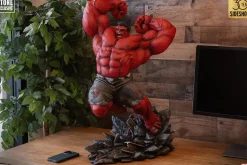 The Incredible Hulk - Red Hulk Thunderbolt Ross Premium Format Statue (Store Exclusive)