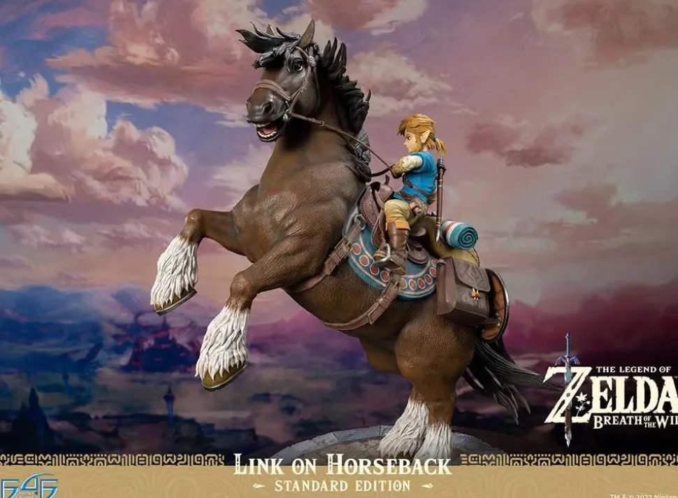 The Legend of Zelda: Breath of the Wild - Link on Horseback 22” Statue