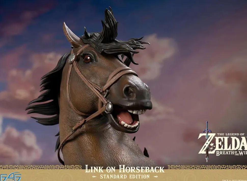 The Legend of Zelda: Breath of the Wild - Link on Horseback 22” Statue