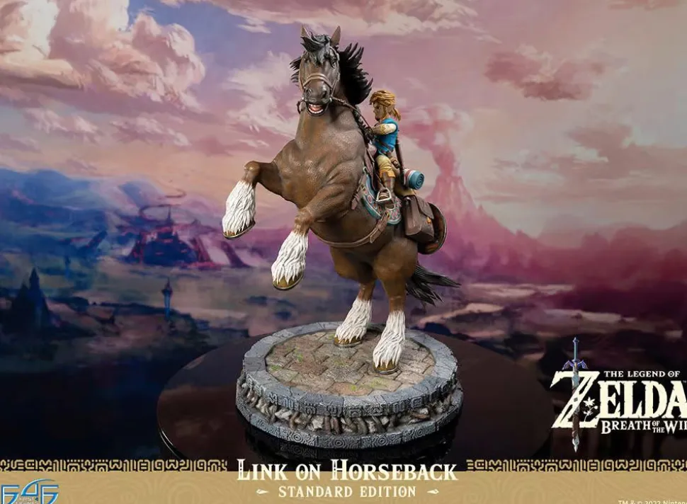 The Legend of Zelda: Breath of the Wild - Link on Horseback 22” Statue