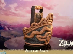 The Legend of Zelda: Breath of the Wild - Sheikah Slate 1:1 Scale Life-Size Statue