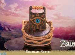 The Legend of Zelda: Breath of the Wild - Sheikah Slate 1:1 Scale Life-Size Statue