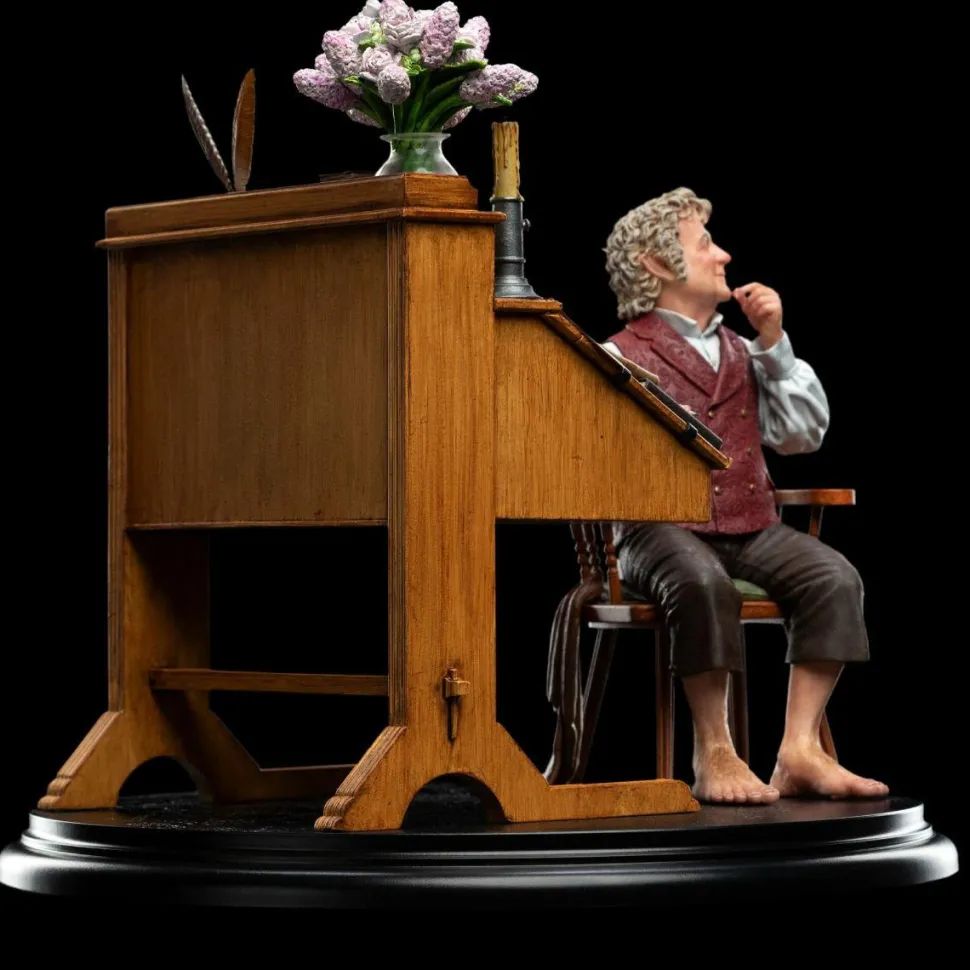 The Lord of the Rings - Bilbo Baggins at his Desk Classic Series 1/6th Scale Statue