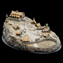 The Lord of the Rings - Edoras Environment Diorama Statue