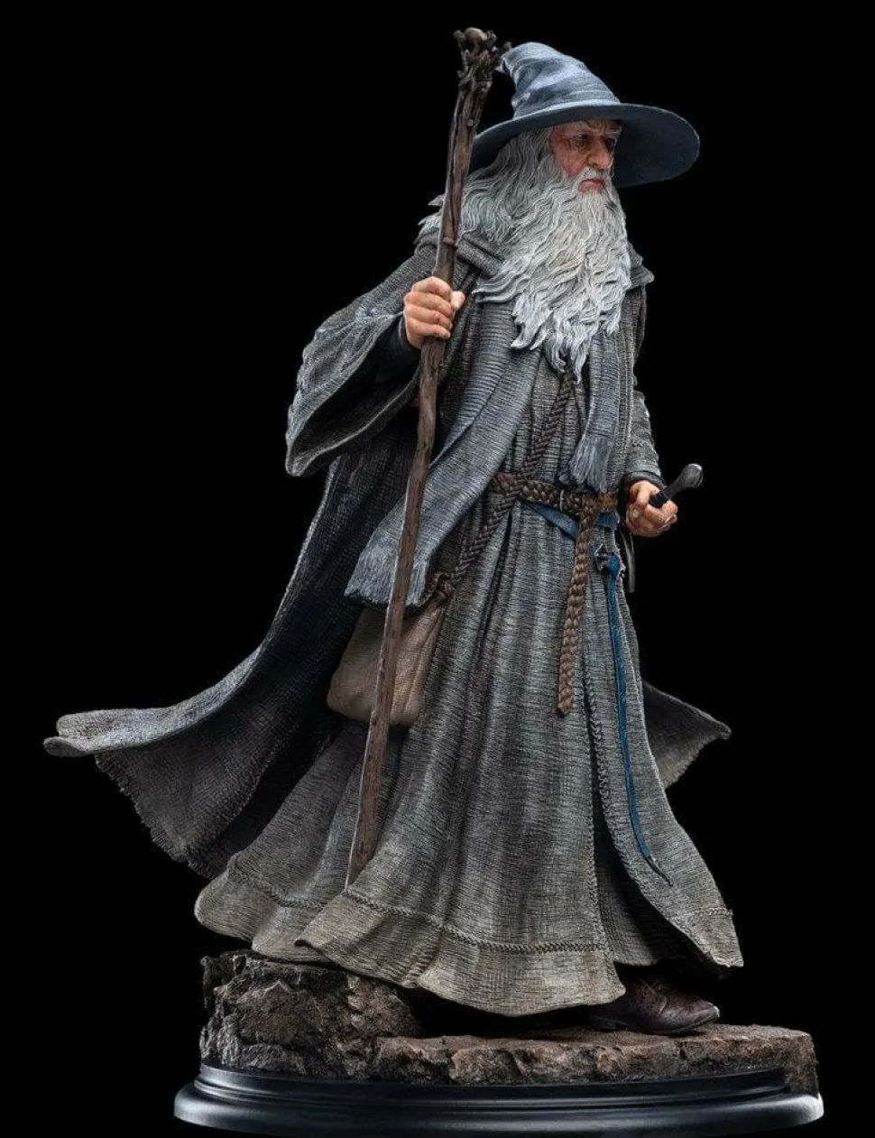 The Lord of the Rings - Gandalf the Grey Pilgrim Classic Series 1/6th Scale Statue