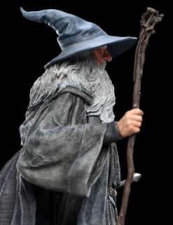 The Lord of the Rings - Gandalf the Grey Pilgrim Classic Series 1/6th Scale Statue