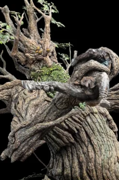 The Lord of the Rings - Leaflock the Ent 1/6th Scale Statue