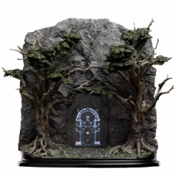 The Lord of the Rings - The Doors of Durin 11" Diorama Statue