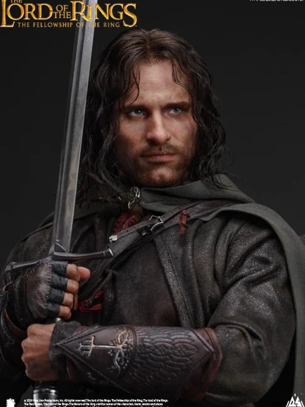 The Lord of the Rings: The Fellowship of the Ring - Aragorn Hyperreal 1/3 Scale Statue