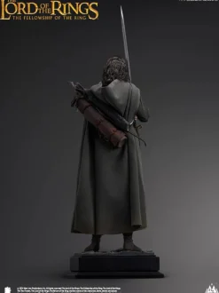 The Lord of the Rings: The Fellowship of the Ring - Aragorn Hyperreal 1/3 Scale Statue