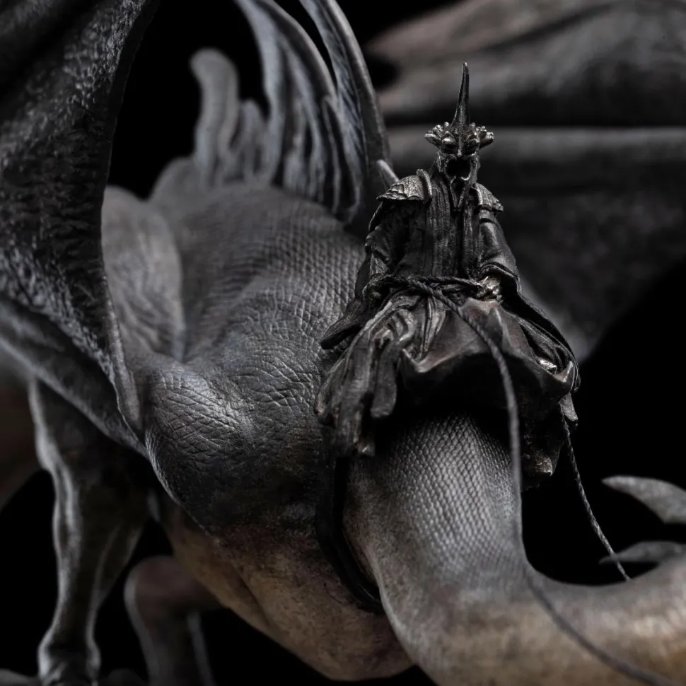 The Lord of the Rings: The Two Towers - Fell Beast 7” Statue