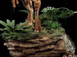 The Lost World: Jurassic Park - Velociraptor Deluxe 1/10th Scale Statue
