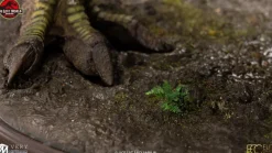 The Lost World: Jurassic Park - Tyrannosaur Buck (Male T-Rex) 1/12th Scale Maquette Statue