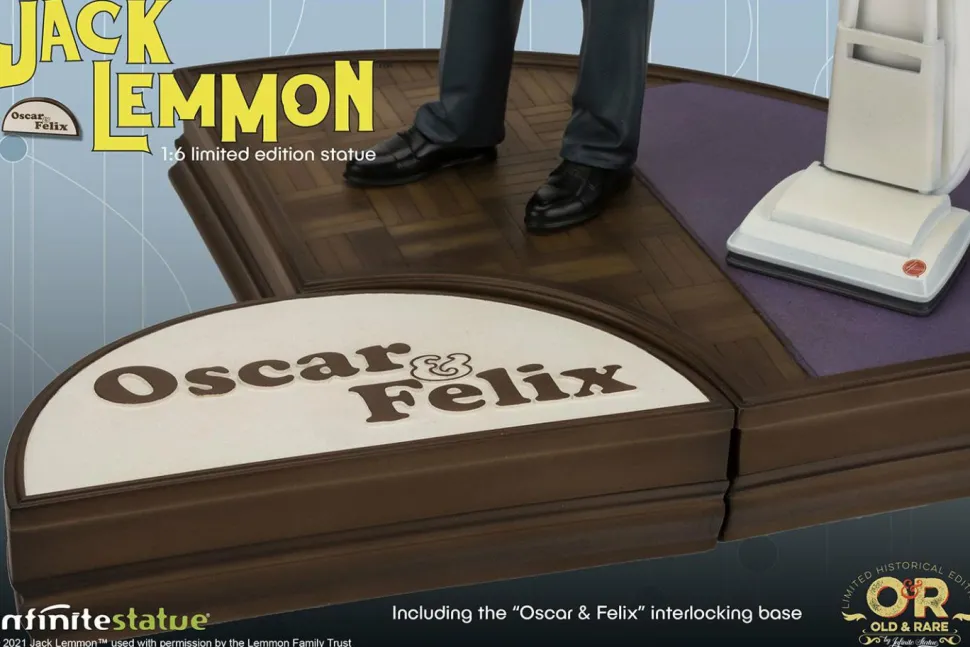 The Odd Couple (1968) - Jack Lemmon as Felix Ungar 1/6th Scale Statue
