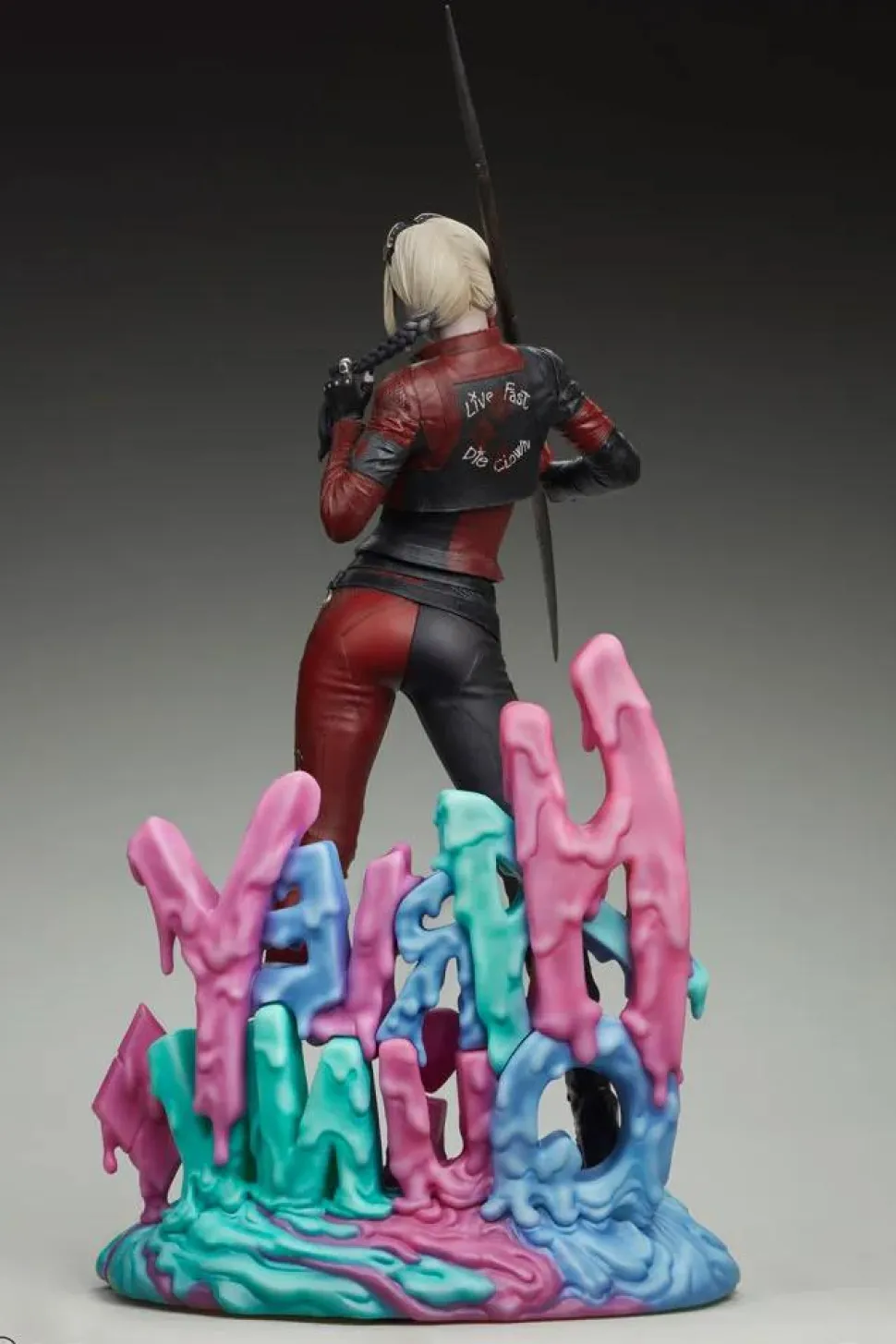 The Suicide Squad (2021) - Harley Quinn Premium Format Statue