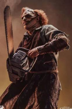 The Texas Chainsaw Massacre (2003) - Leatherface 1/4 Scale Statue