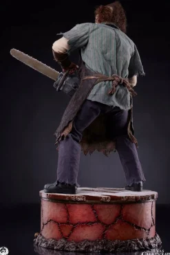 The Texas Chainsaw Massacre (2003) - Leatherface 1/4 Scale Statue