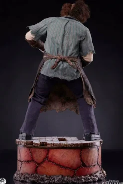 The Texas Chainsaw Massacre (2003) - Leatherface 1/4 Scale Statue