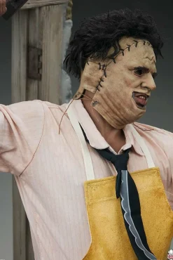 The Texas Chainsaw Massacre - Leatherface “The Butcher” 1/3 Scale Statue