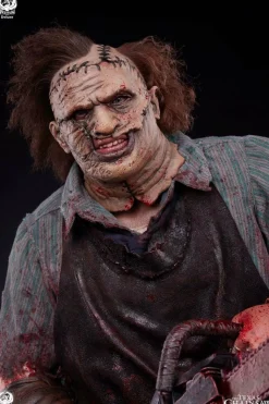 The Texas Chainsaw Massacre (2003) - Leatherface Deluxe 1/4 Scale Statue
