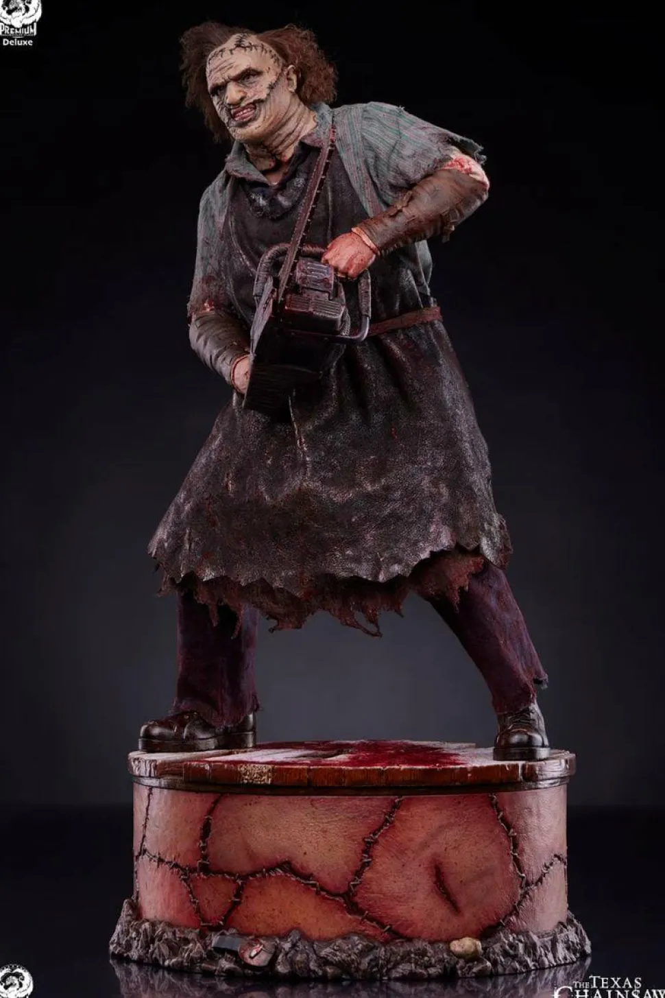 The Texas Chainsaw Massacre (2003) - Leatherface Deluxe 1/4 Scale Statue