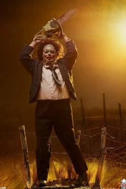 The Texas Chainsaw Massacre - Leatherface “Pretty Woman Mask” 1/3 Scale Statue