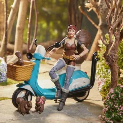 The Unbeatable Squirrel Girl - Squirrel Girl Marvel Legends 6” Action Figure with Vespa Vehicle