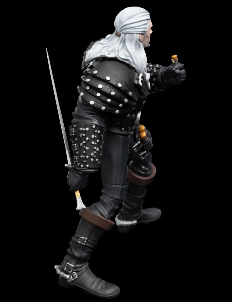The Witcher (2019) - Geralt of Rivia Mini Epics 6" Vinyl Figure