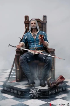 The Witcher 3: Wild Hunt - Geralt of Rivia Blood and Wine 1/6th Scale Statue