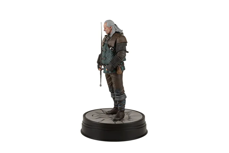 The WItcher 3: Wild Hunt - Vesemir 8” PVC Statue