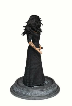 The Witcher - Yennefer of Vengerberg 9” Figure