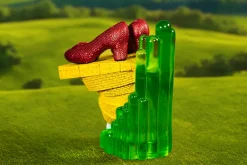 The Wizard of Oz (1939) - Ruby Slippers 1/2 Scale Replica with Light-up Statue Stand