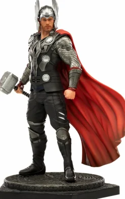 Thor (2011) - Thor Deluxe 1/10th Scale Statue (Int Sales Only)